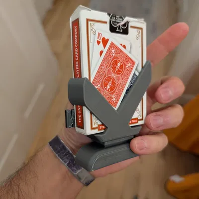 Cúp kẹp bộ bài Bicycle (Bicycle Deck) – Trophy giữ bài