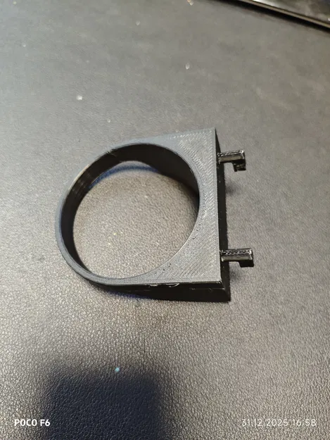 [SKÅDIS] Giá đỡ máy hút bụi GÖTZE & JENSEN HV400 - Image 3