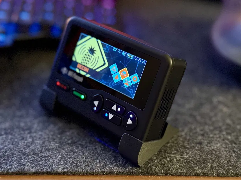 Chân đế HAK5 WiFi Pineapple Pager Stand - Image 1