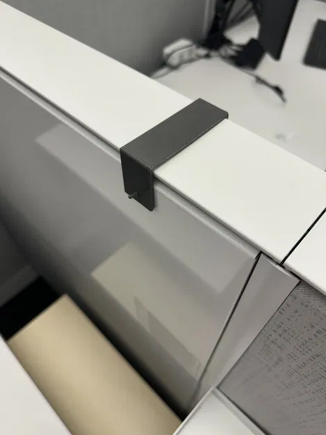 Móc Treo Lịch Cho Vách Ngăn Cubicle 3 inch - Image 2