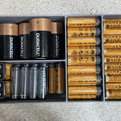 Khay giữ pin Gridfinity Battery Holder 5-3-8