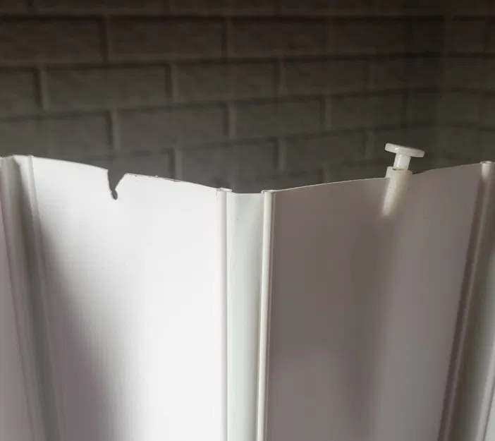 Sửa Hanger Cửa Xếp Accordion Door Hangers - Repair - Image 1