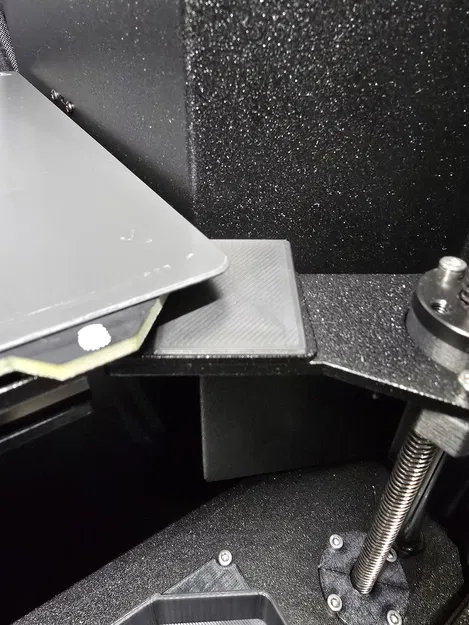 Prusa Core One Filament Purge Slider – Thanh trượt dẫn purge ra trước - Image 2