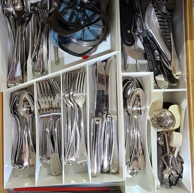 Khay/Giá đỡ dụng cụ ăn uống (Utensil Holders) dạng mô-đun