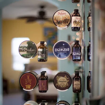 Giá đỡ Offset cho Shaving Soap & Aftershave Splash