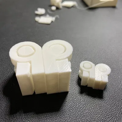 Thiết kế bản lề print-in-place để in 3D