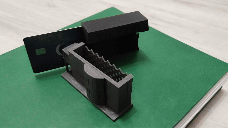 Móc khóa mô hình tòa nhà (Building Keychain) - Image 1