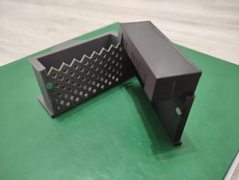 Móc khóa mô hình tòa nhà (Building Keychain) - Image 4