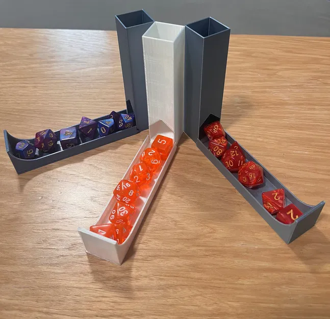Dice Tower gấp gọn kiêm hộp đựng xúc xắc (Folding Dice Tower - Dice Box) - Image 1