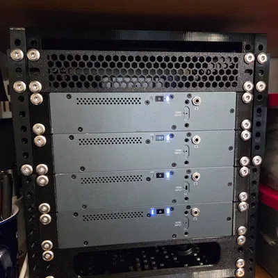 Tai rack 10 inch cho PC digital signage Seneca Element MP