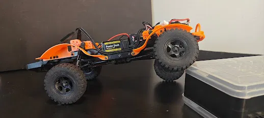 FCX18 Wheel Wells và Shock Keys - Image 1