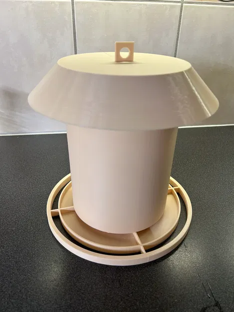 Vogelfutterstelle 4-fach – Máng ăn cho chim 4 ngăn - Image 1