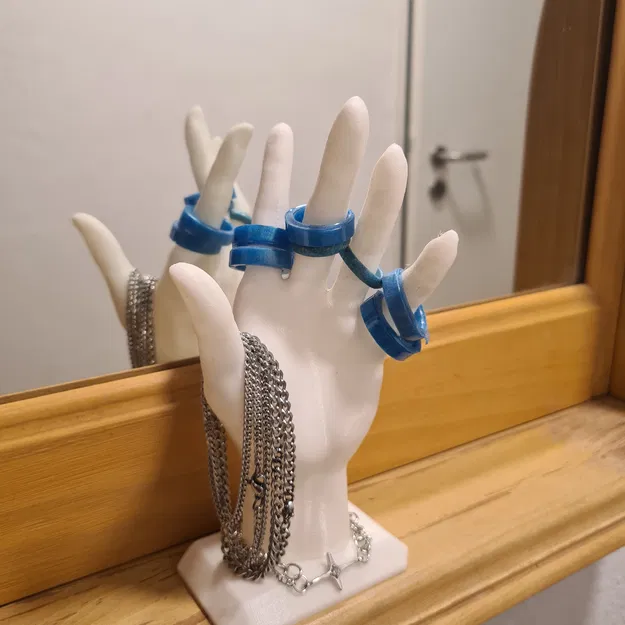 Giá đỡ trang sức hình bàn tay - Image 1