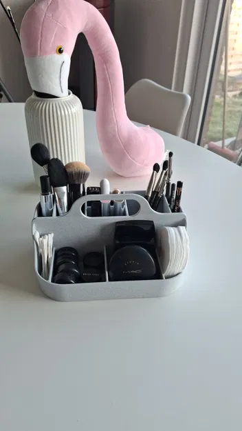 Hộp đựng đồ trang điểm (Make-up storage box) - Image 1