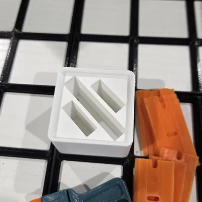 Gridfinity Anvil Plastic Scraper 1x1