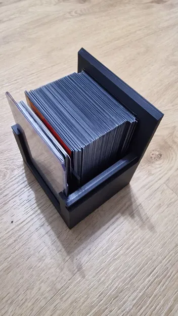 MTG Deckbox Commander Deck (Hộp đựng bài Commander) - Image 2