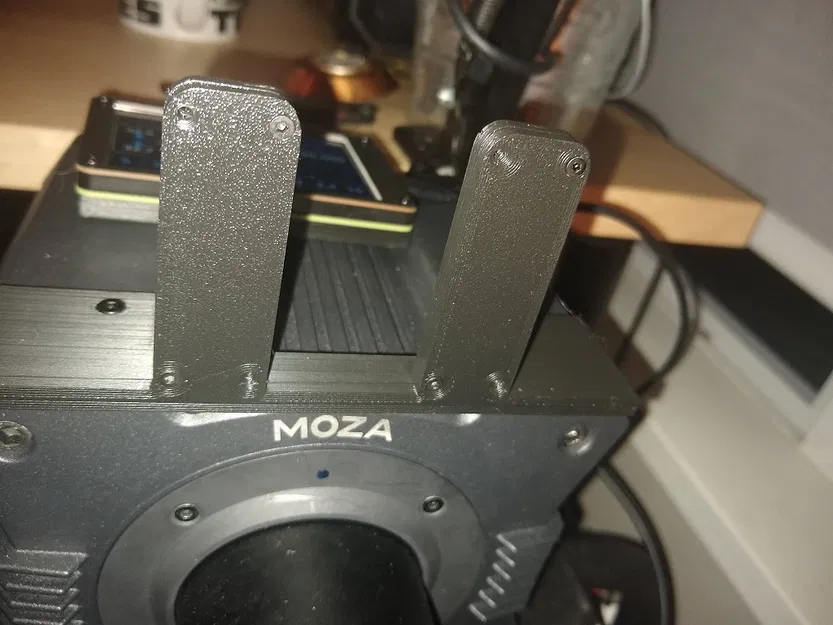 Dashboard 3.5" gắn nam châm cho Moza R9 - Image 3