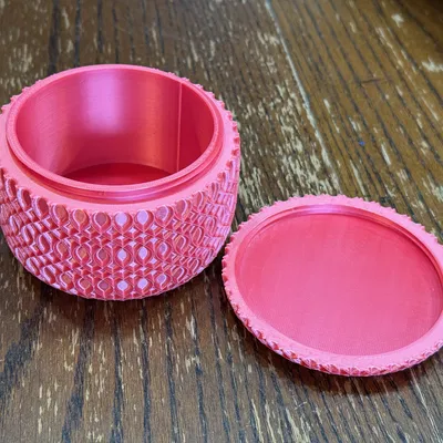 Hộp canister nắp vặn – họa tiết moiré