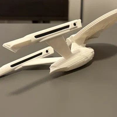 NCC-1701 USS Enterprise Refit - No Supports / Multicolor