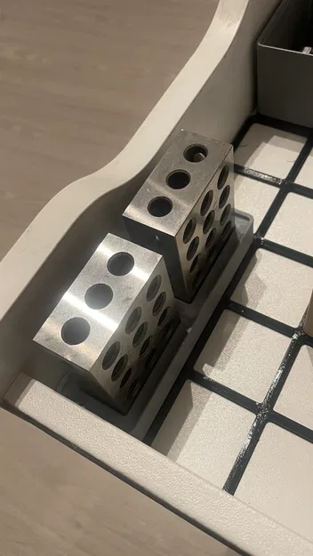 Giá đỡ dựng đứng Gridfinity cho 2x 123 Blocks - Image 1