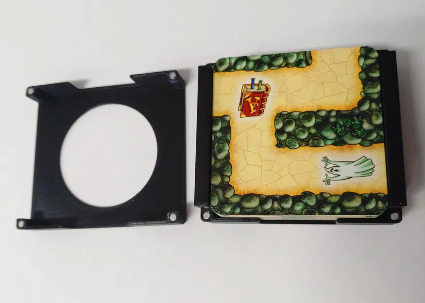 Hộp đựng bài game Labyrinth (Labyrinth Card Game Box) - Image 2