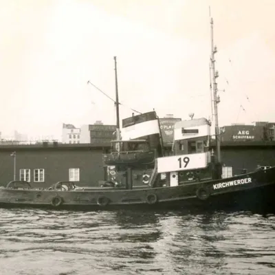 Tàu kéo Tug boat Kirchwerder 19 / Bugsier 19