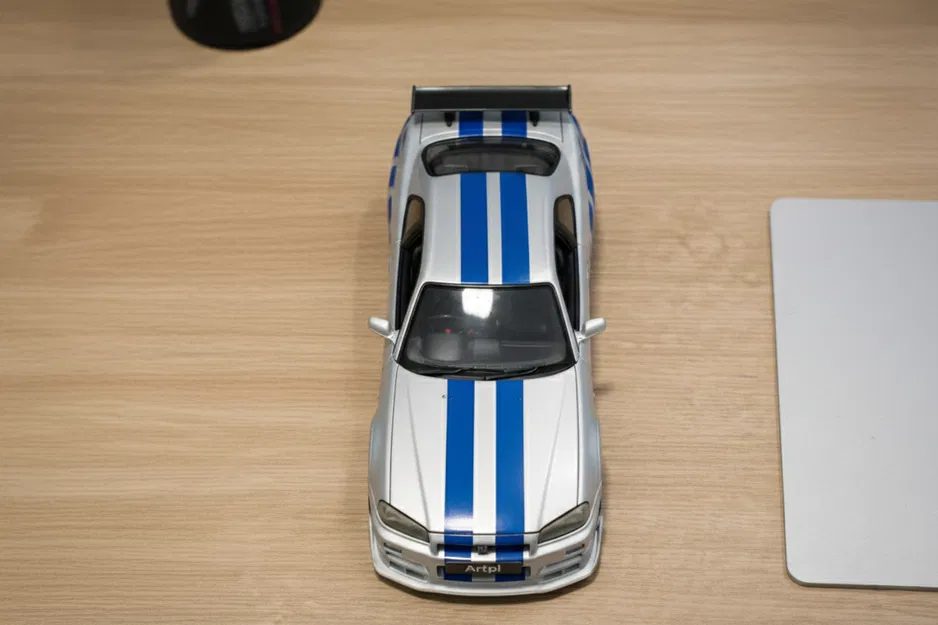 Nissan R34 Skyline (GTR Turbo) - Image 2