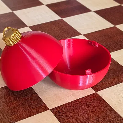 Quả Châu Noel Có Ngăn Chứa Bí Mật (Christmas Bauble with Hidden Storage)