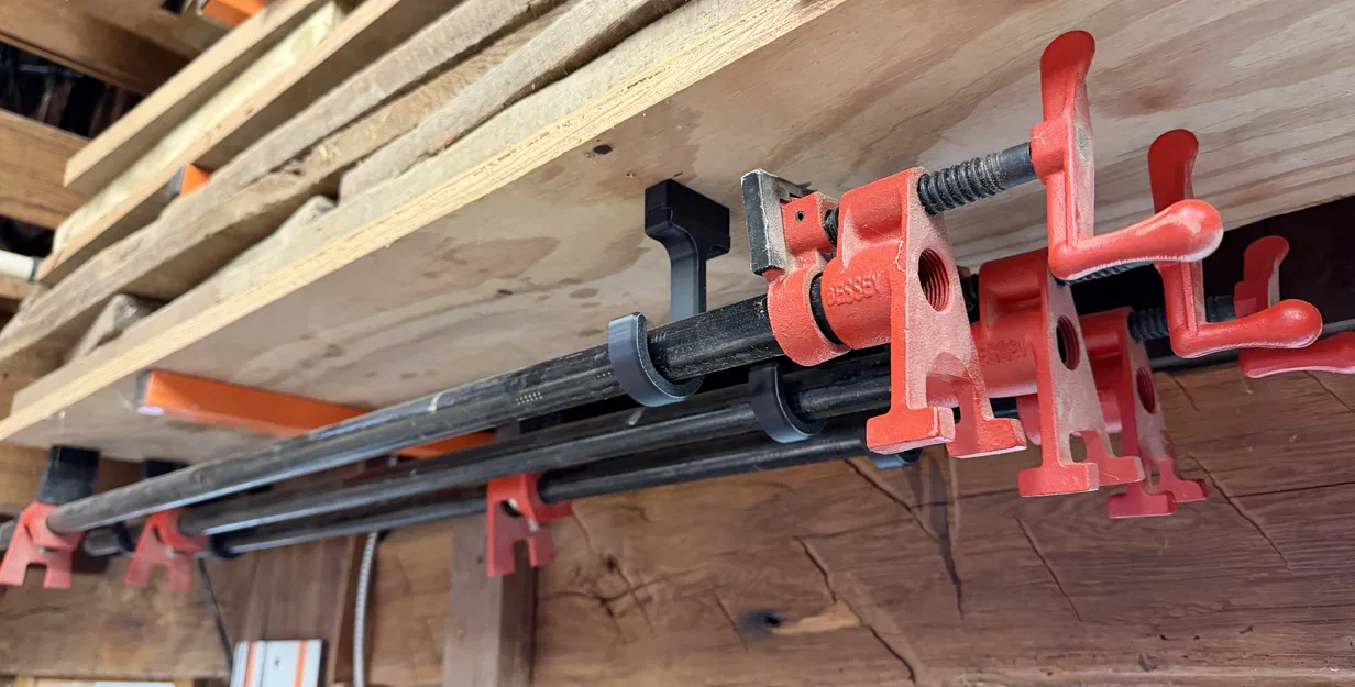 Móc treo kẹp ống 3/4" với mount dovetail giấu vít - Image 2