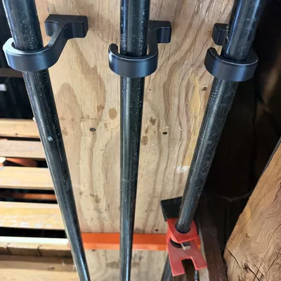 Móc treo kẹp ống 3/4" với mount dovetail giấu vít