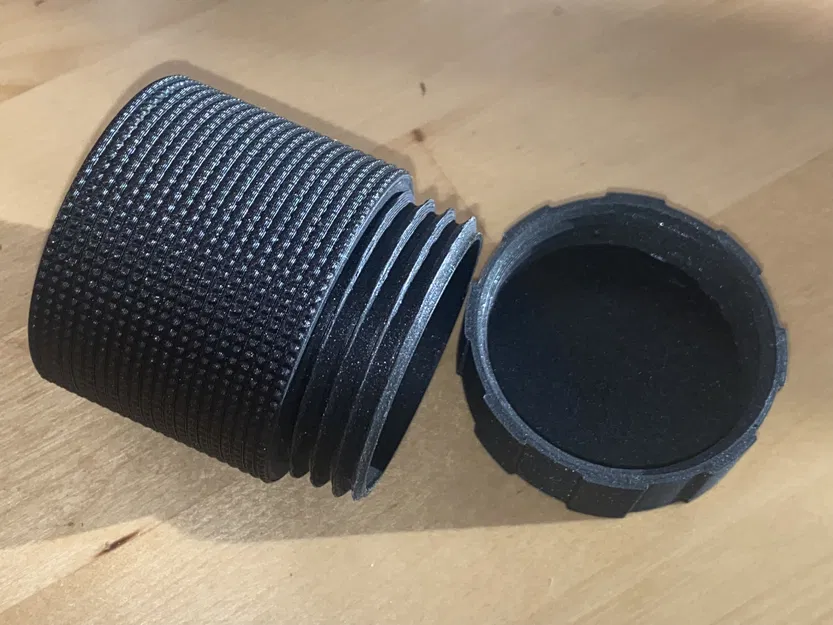 Hộp tròn có texture thân để cầm chắc tay hơn - Image 1