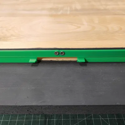 Thanh trượt cửa tổ ong (Beehive Entrance Slider)