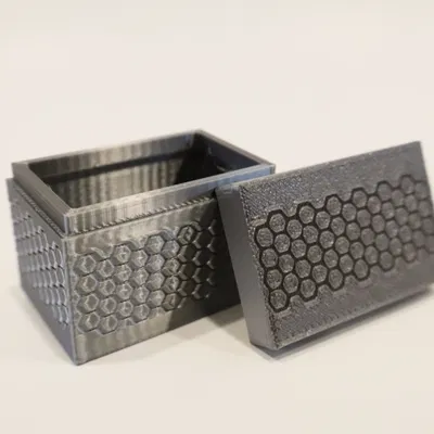 Hộp Honeycomb kèm Nắp Snap-On