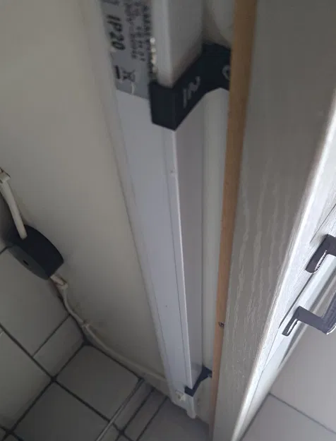 Kẹp đèn gầm tủ (Undercounter Light Clip) in 3D - Image 3