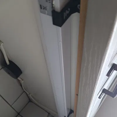 Kẹp đèn gầm tủ (Undercounter Light Clip) in 3D