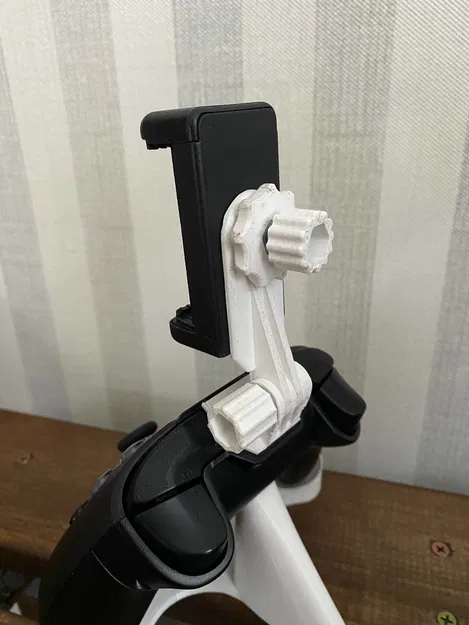 Giá đỡ điện thoại cho tay cầm Flydigi Vader/Apex - Image 3