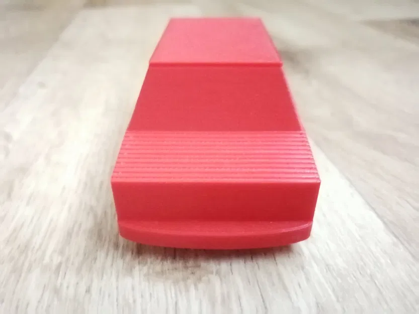 Xe ô tô đồ chơi cá nhân (osobní auto hračka) - Image 2