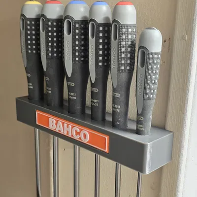 Giá treo tường tua vít Bahco BE-9886 + Logo Badge