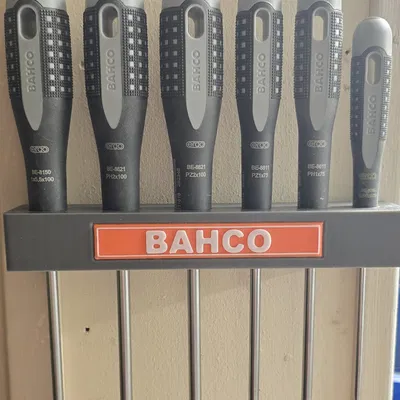 Giá treo tường tua vít Bahco BE-9886 + Logo Badge