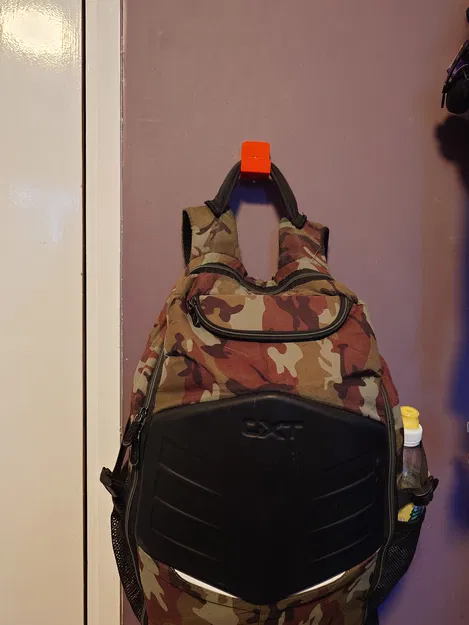 Móc Treo Balo Gắn Tường (Backpack Wall Hanger) - Image 1