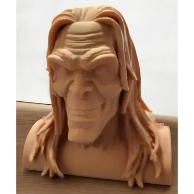 Tượng bán thân Bust of Terror