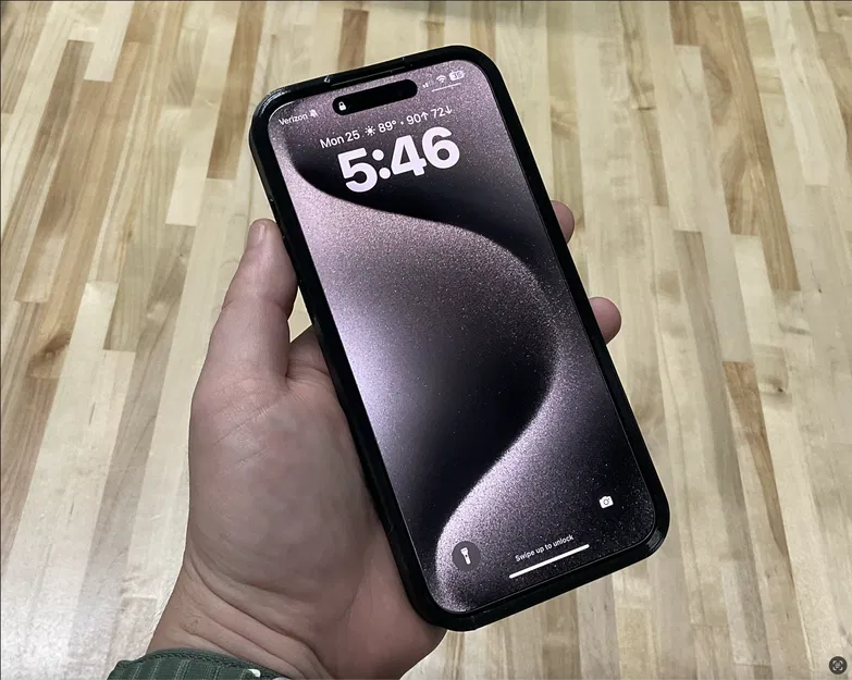 Ốp TPU iPhone 15 Pro Max kèm MagSafe (2 mảnh: case + camera guard) - Image 2