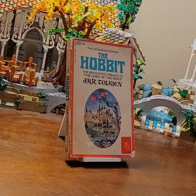 Kệ Đỡ Sách Để Bàn (Desk Top Book Stand)