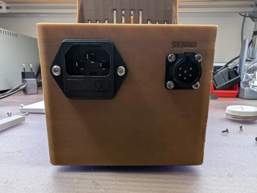 Đế AxxSolder SDC02 tích hợp nguồn PSU (MeanWell LRS-150-24) - Image 2