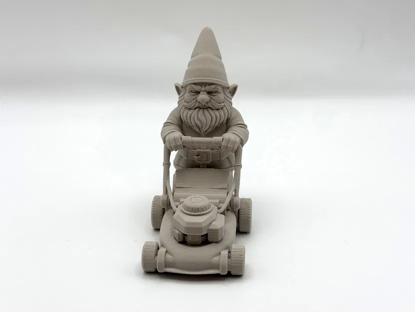Gnome Làm Vườn Cắt Cỏ (Lawn Mower Garden Gnome) - Image 4