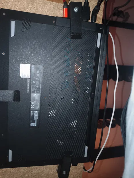 Giá treo/lưu trữ laptop dưới gầm bàn (Under-desk Laptop Storage) - Image 1