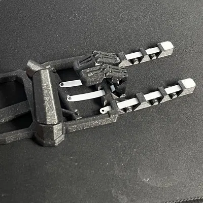 Đồ chơi Bàn tay Robot - REMIX