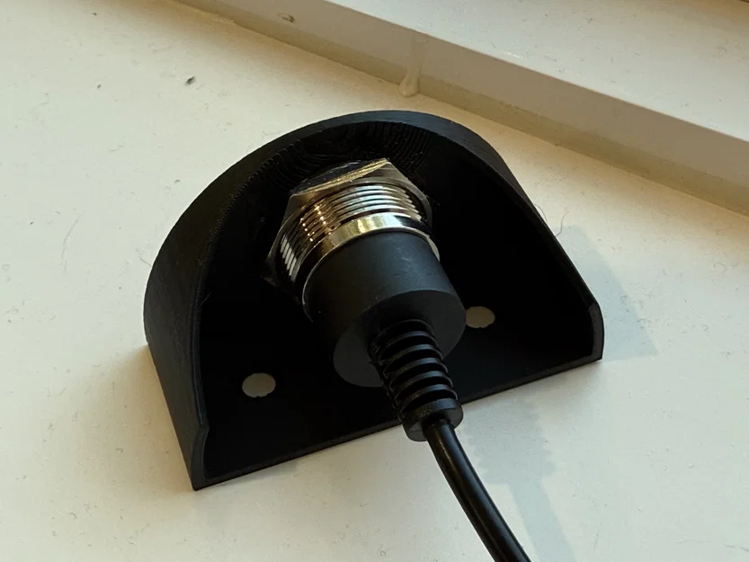 Giá gắn jack âm thanh 3.5mm dưới gầm bàn - Image 2