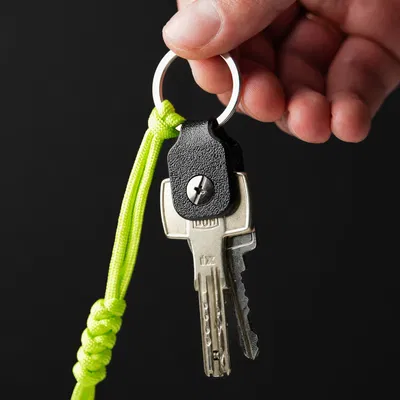 KeyMini: Bộ sắp xếp chìa khóa hybrid tối giản