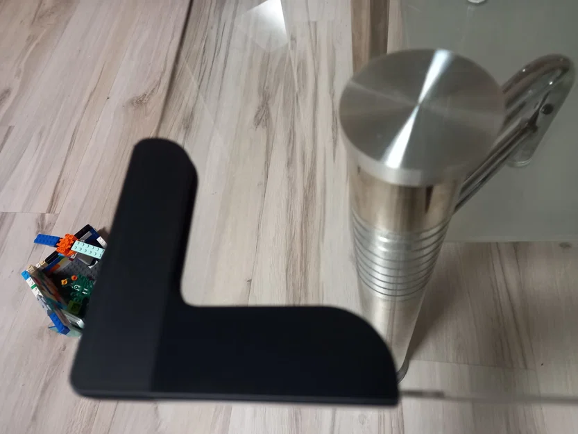 Narożnik Góc Bảo Vệ Mặt Kính Bàn - Image 1